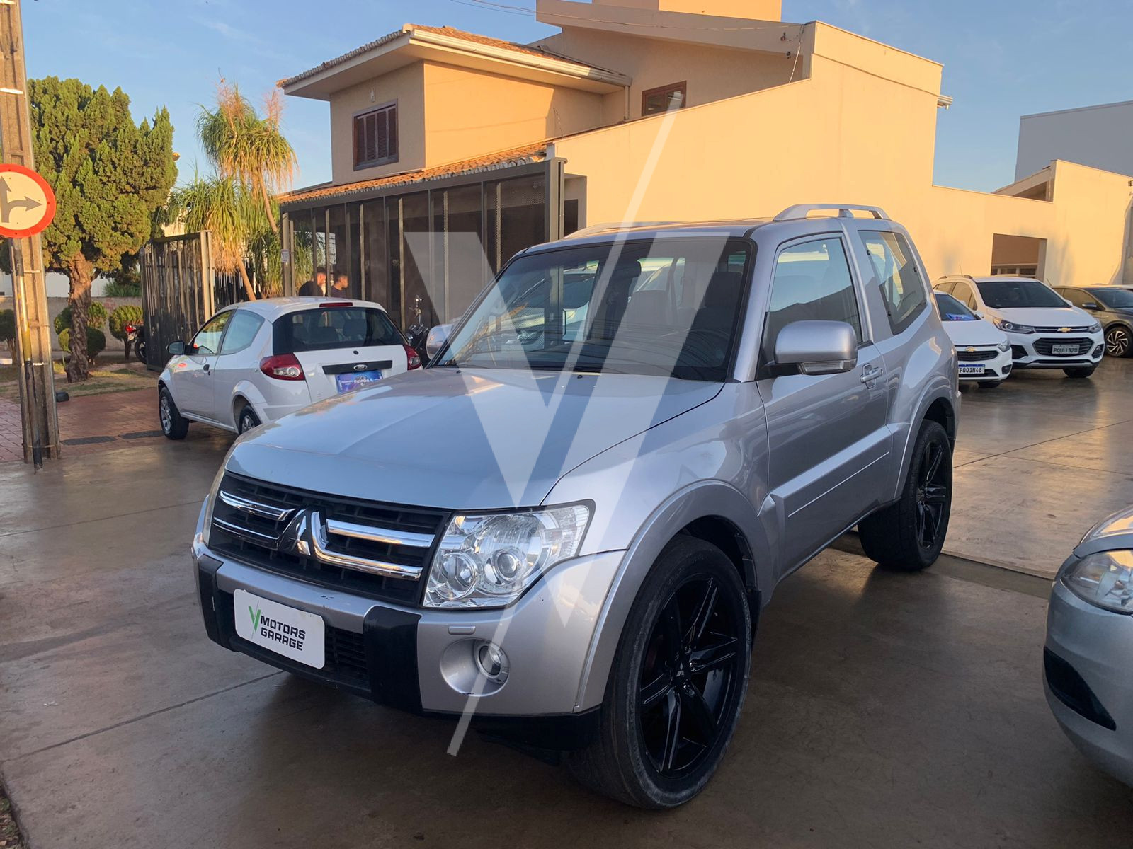 PAJERO\FULL HPE 3.8